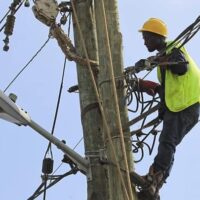 IBEDC, EKEDC, Others To Charge Nigerians Per Hour Of Electricity Supplied As FG Orders DisCos